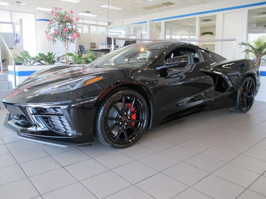 2027 Chevrolet Corvette Stingray 1LT