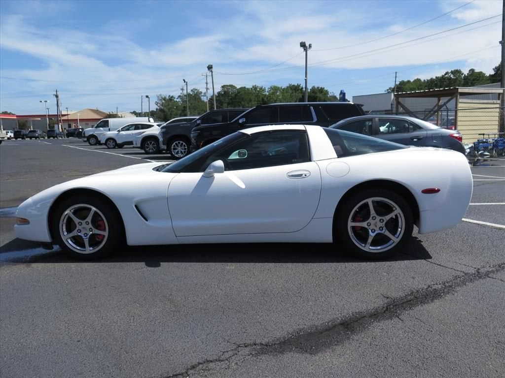 2004 Chevrolet Corvette NA
