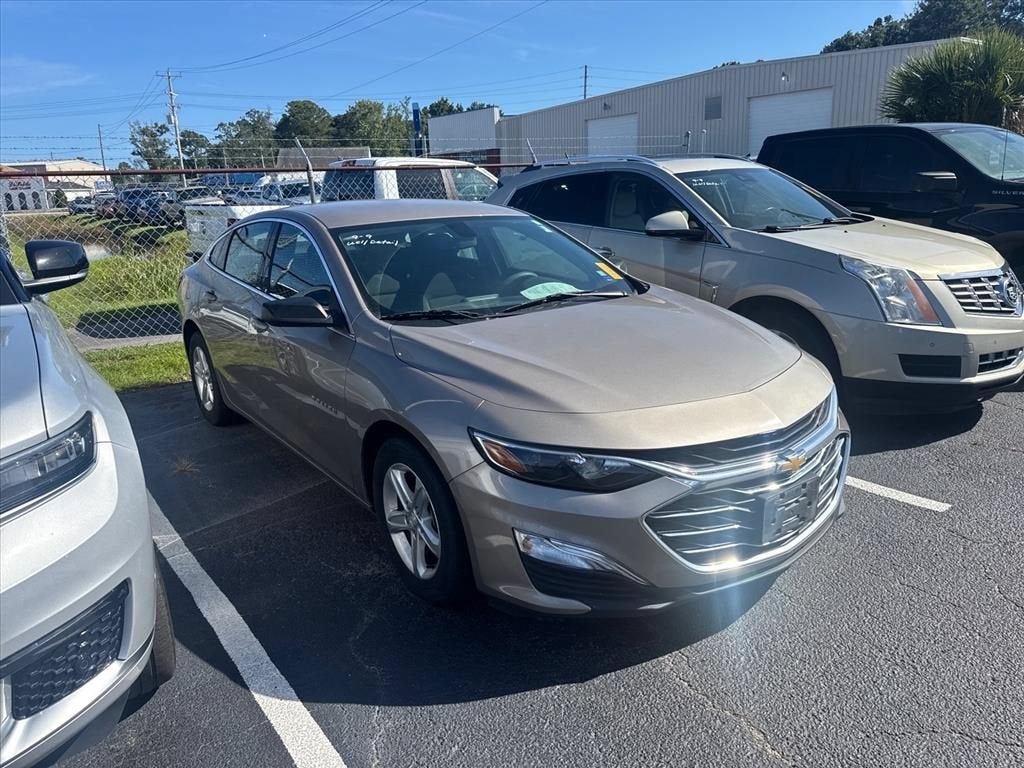 2022 Chevrolet Malibu LS