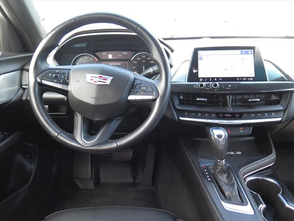 2022 Cadillac CT4 Luxury