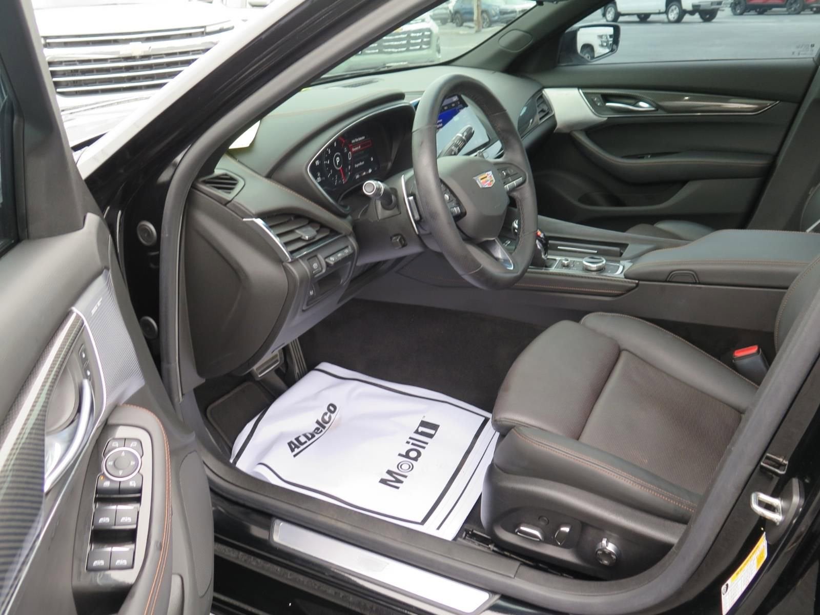 2024 Cadillac CT5 Sport