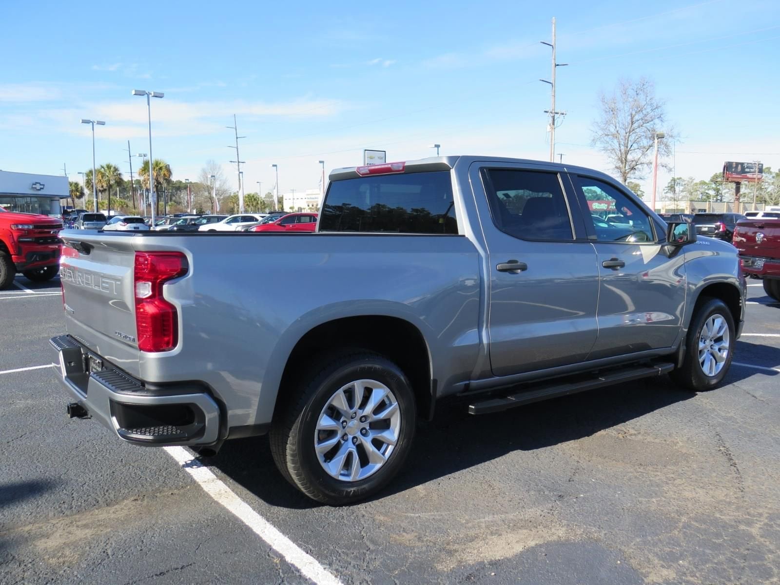2023 Chevrolet Silverado 1500 Custom
