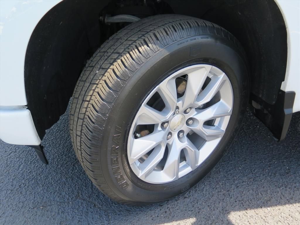 2022 Chevrolet Silverado 1500 Custom