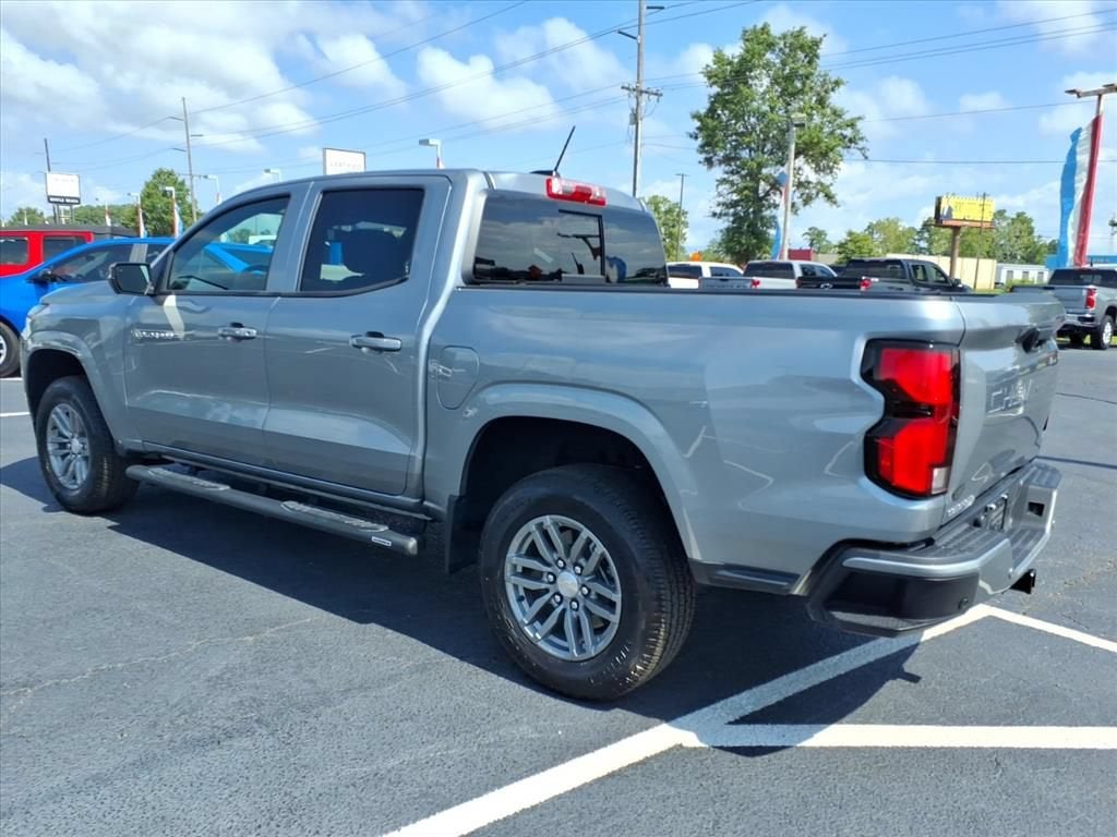 2025 Chevrolet Colorado WT/LT