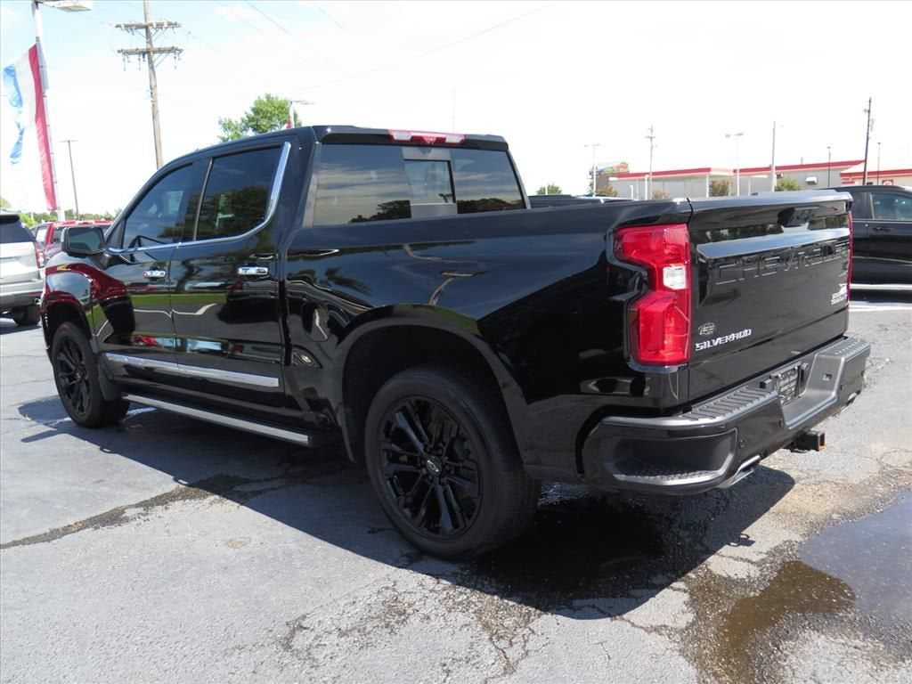 2025 Chevrolet Silverado 1500 High Country