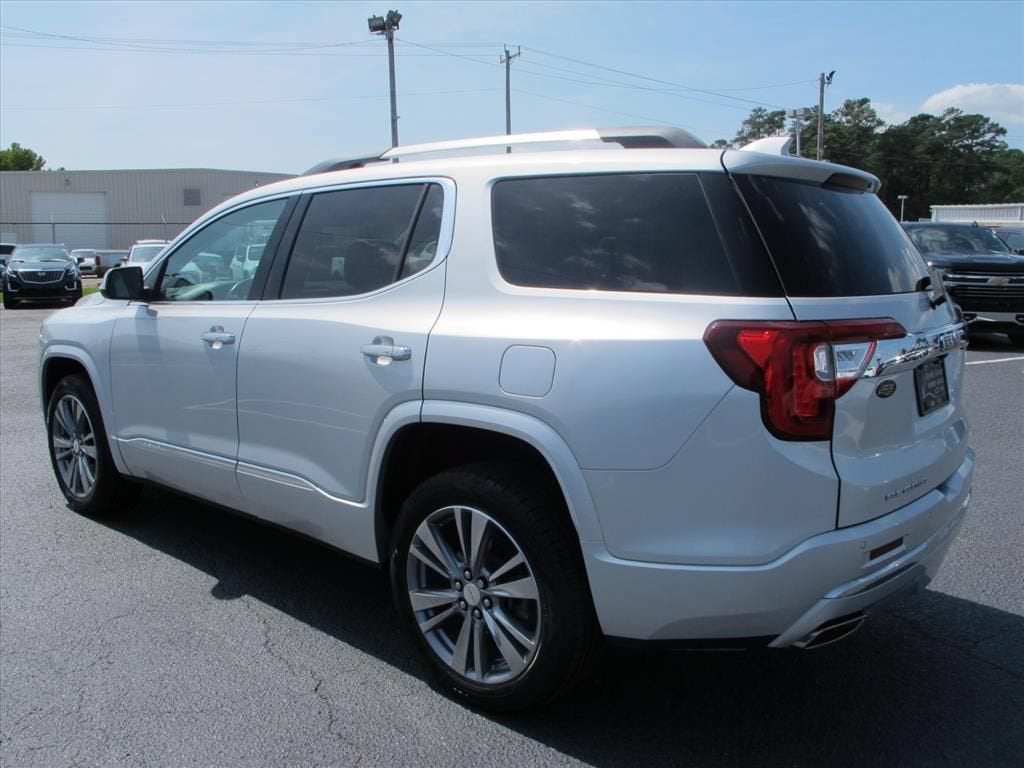 2020 GMC Acadia Denali