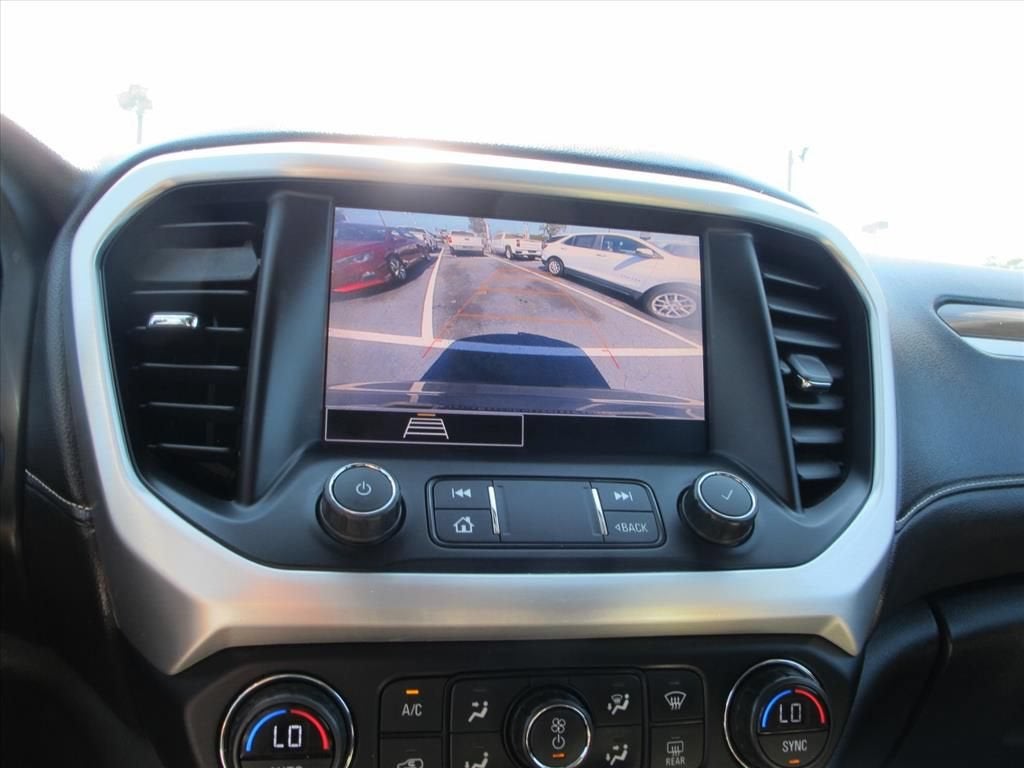 2020 GMC Acadia SLE
