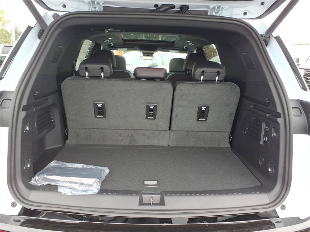 2027 Chevrolet Traverse RS