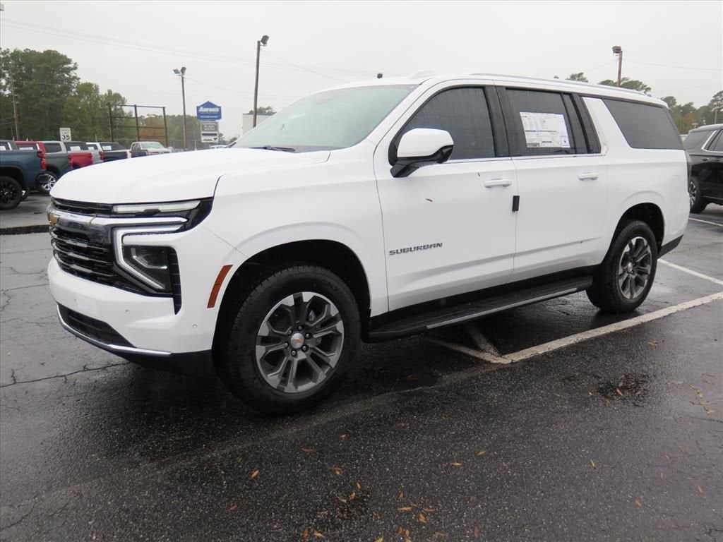 2026 Chevrolet Suburban LS