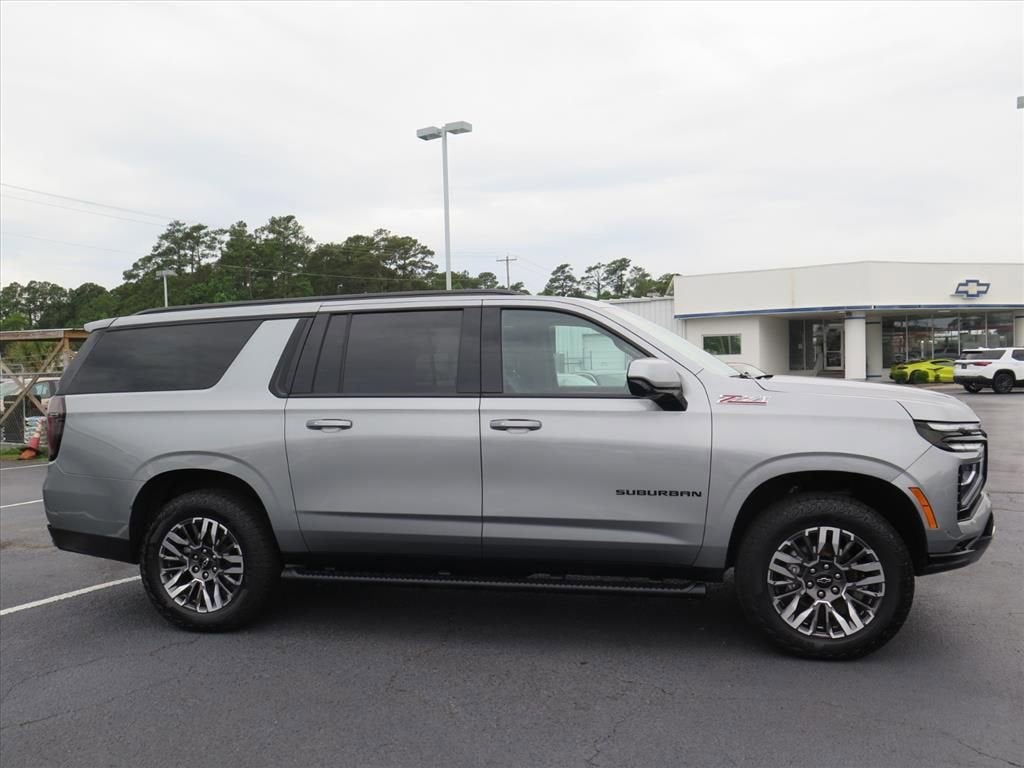 2025 Chevrolet Suburban Z71
