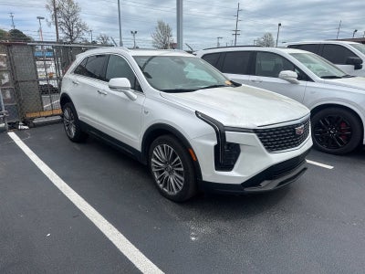 2024 Cadillac XT4 Premium Luxury