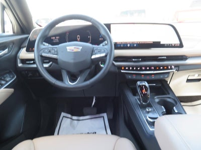 2024 Cadillac XT4 Premium Luxury