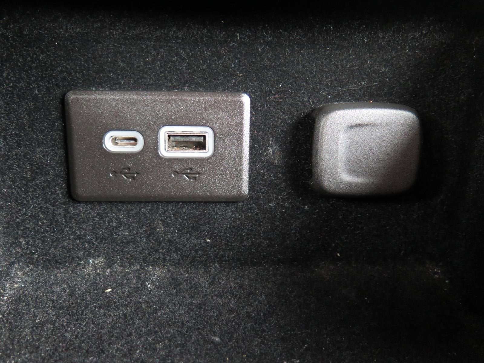 2019 Cadillac XT4 FWD Premium Luxury