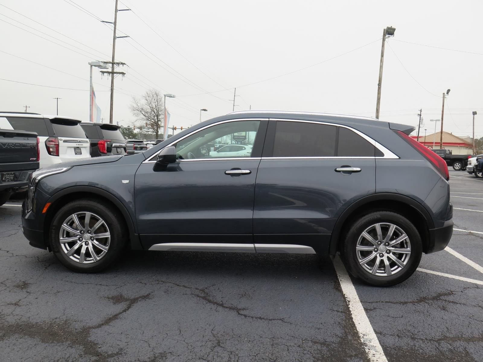 2019 Cadillac XT4 FWD Premium Luxury