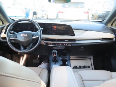 2024 Cadillac XT4 Premium Luxury