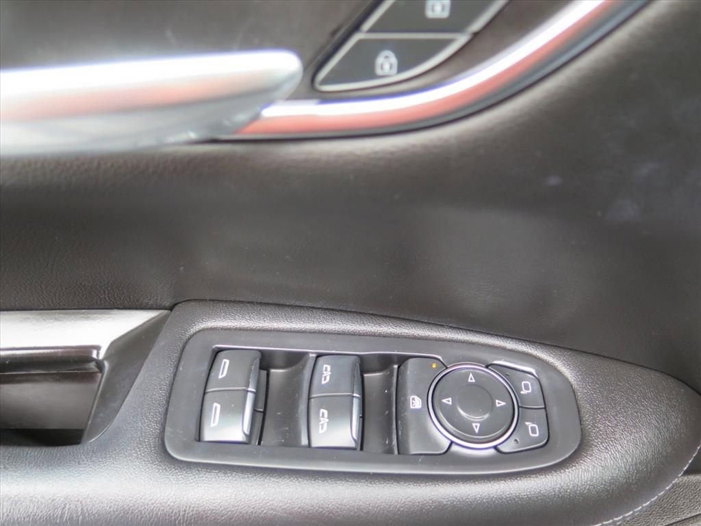 2021 Cadillac XT5 Luxury