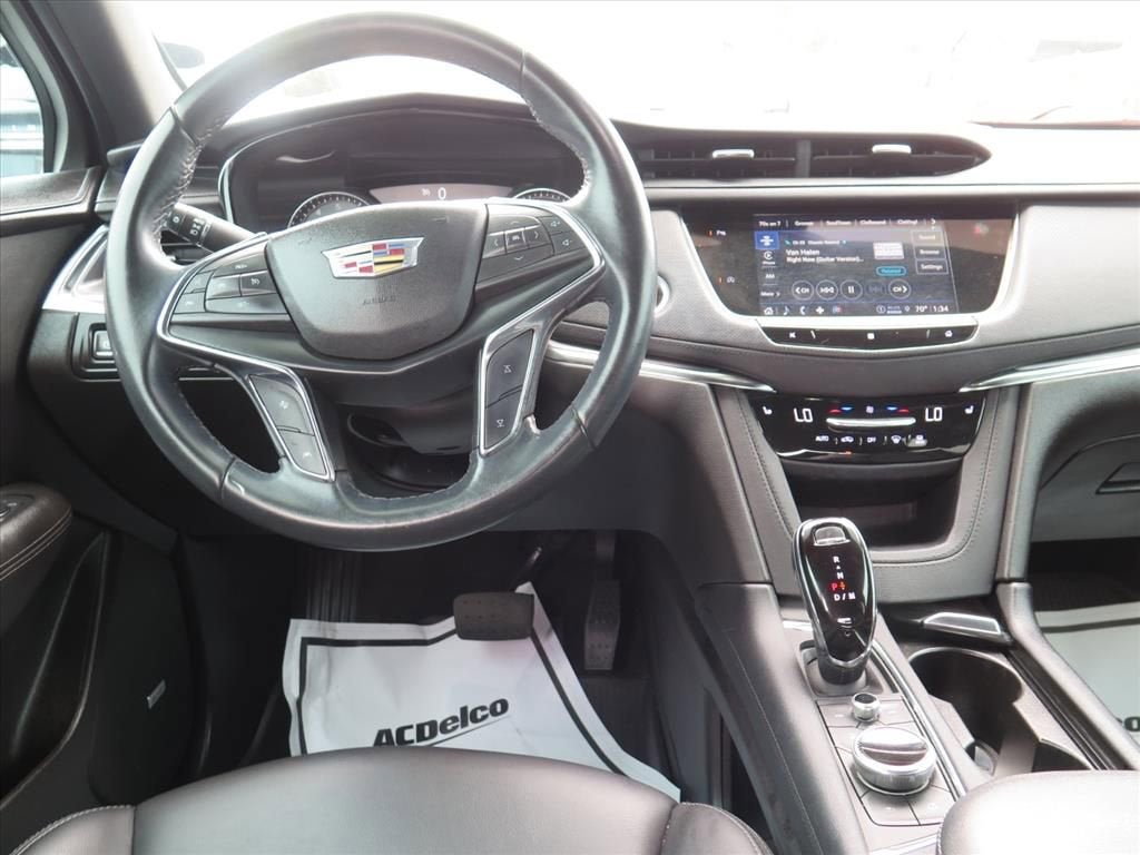 2021 Cadillac XT5 Luxury