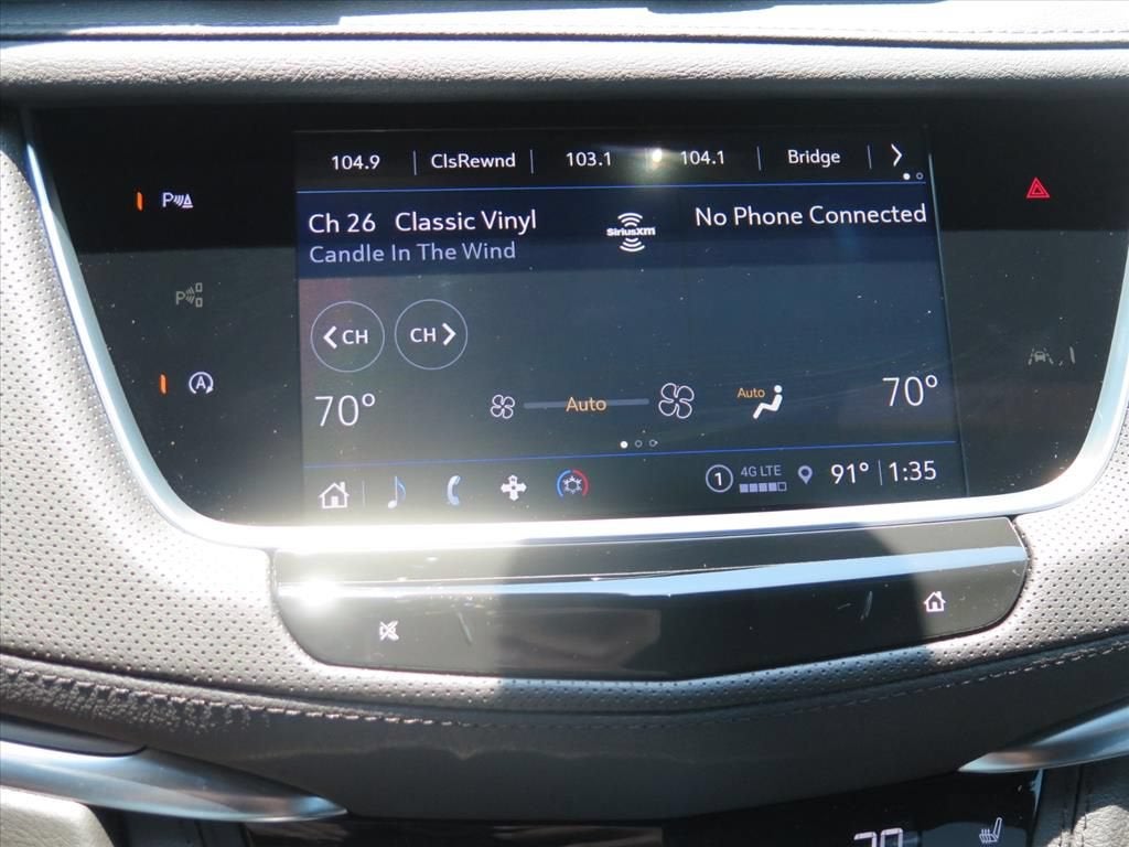 2026 Cadillac XT5 Luxury