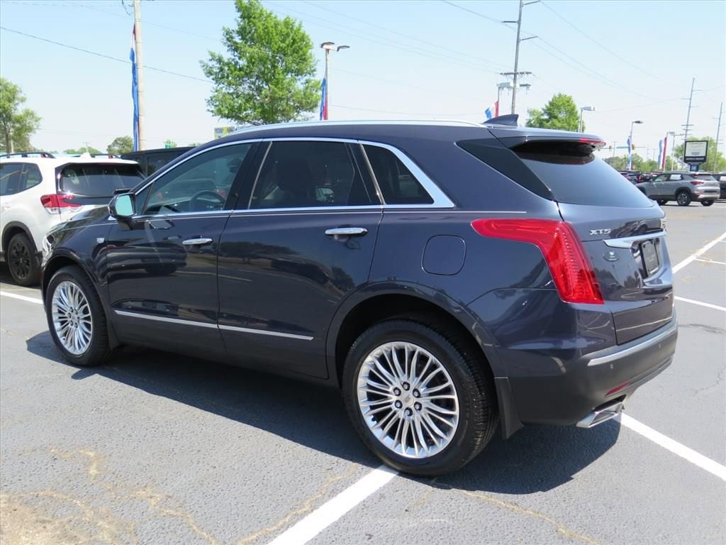 2018 Cadillac XT5 Luxury FWD