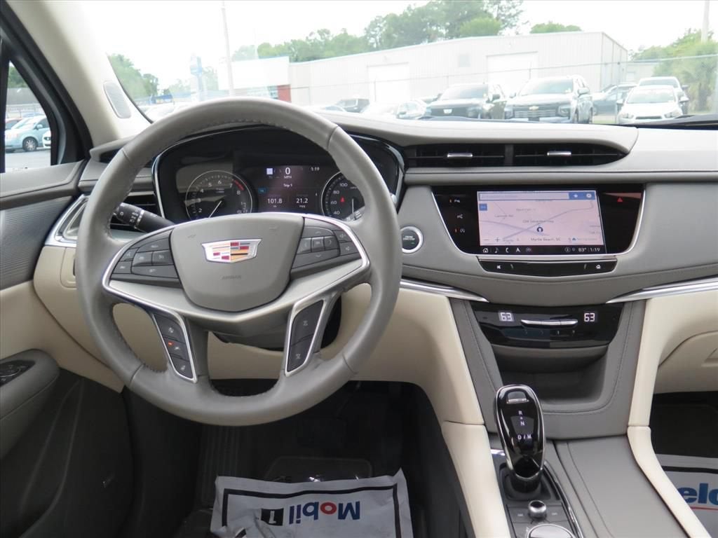 2024 Cadillac XT5 Premium Luxury