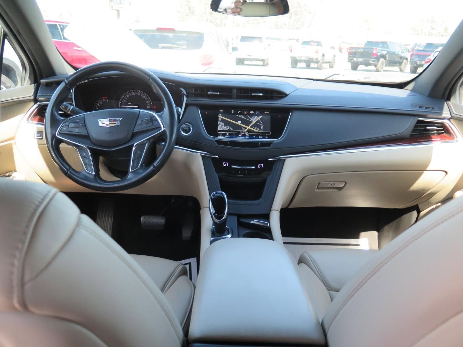 2019 Cadillac XT5 Luxury FWD