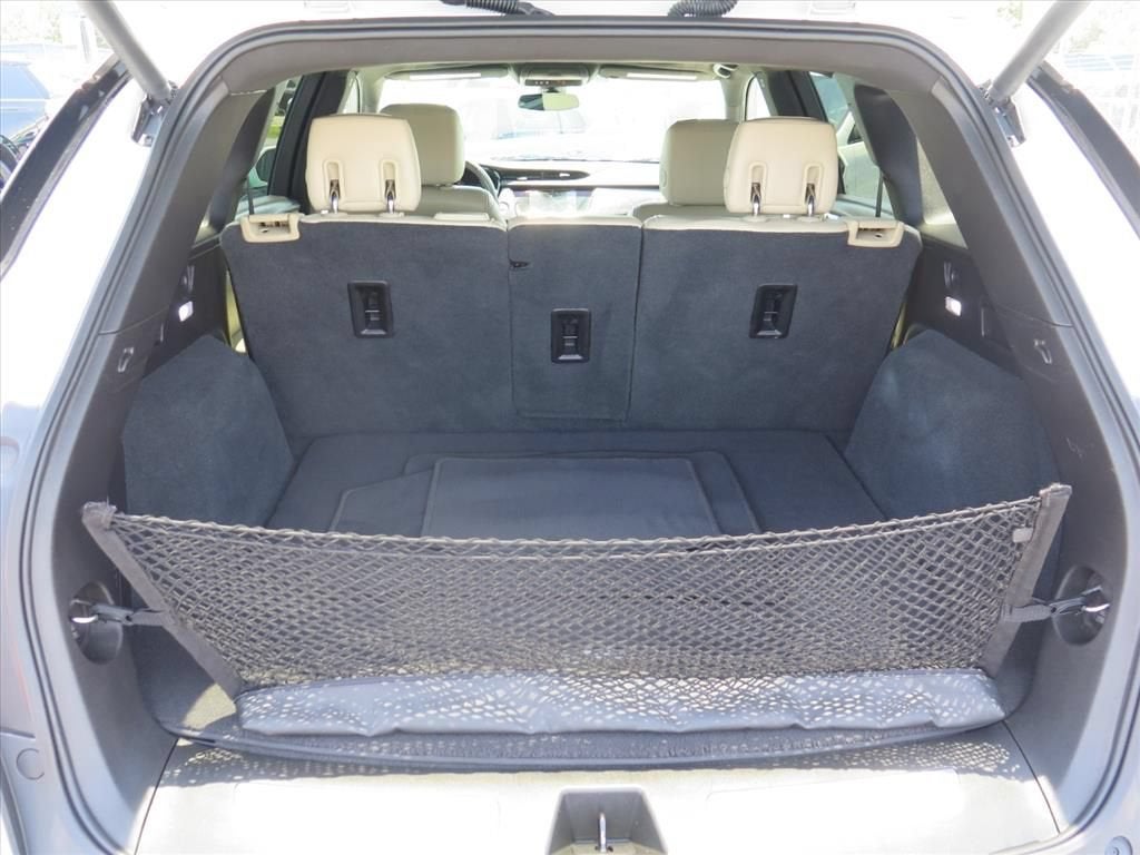 2018 Cadillac XT5 Luxury FWD