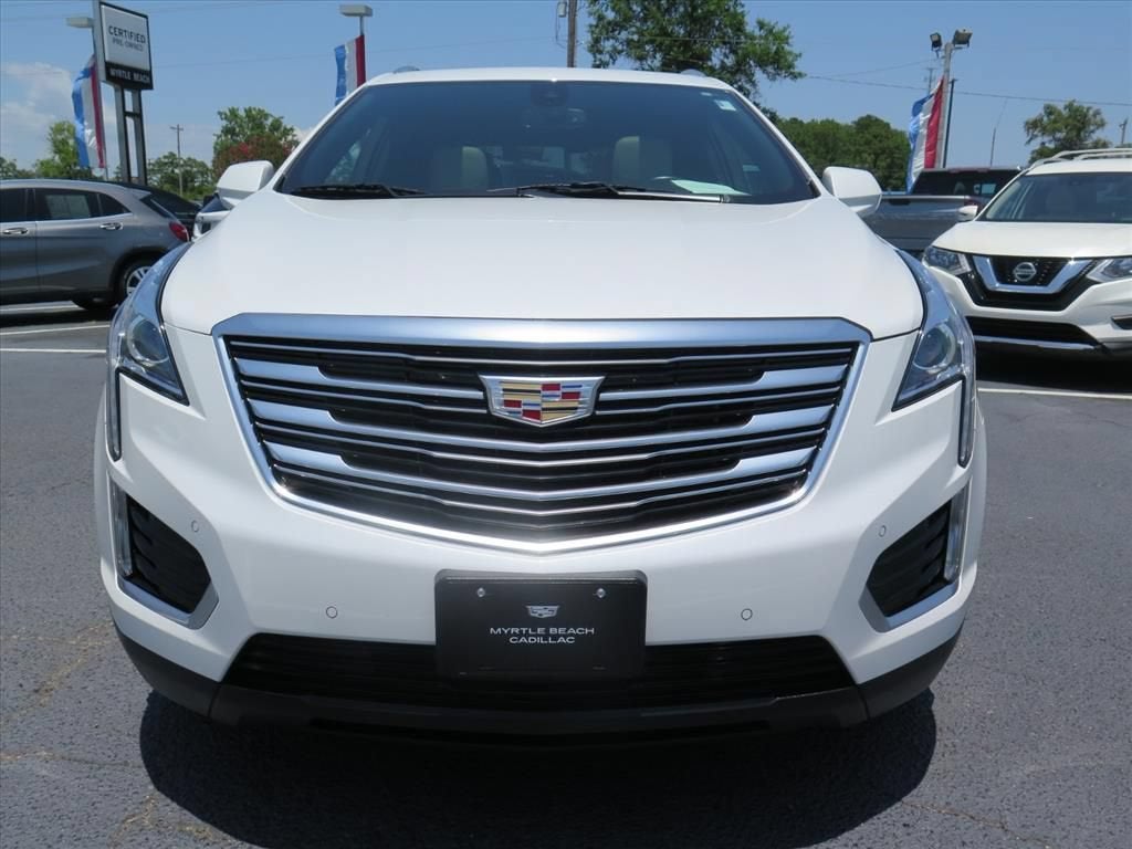 2018 Cadillac XT5 Luxury FWD