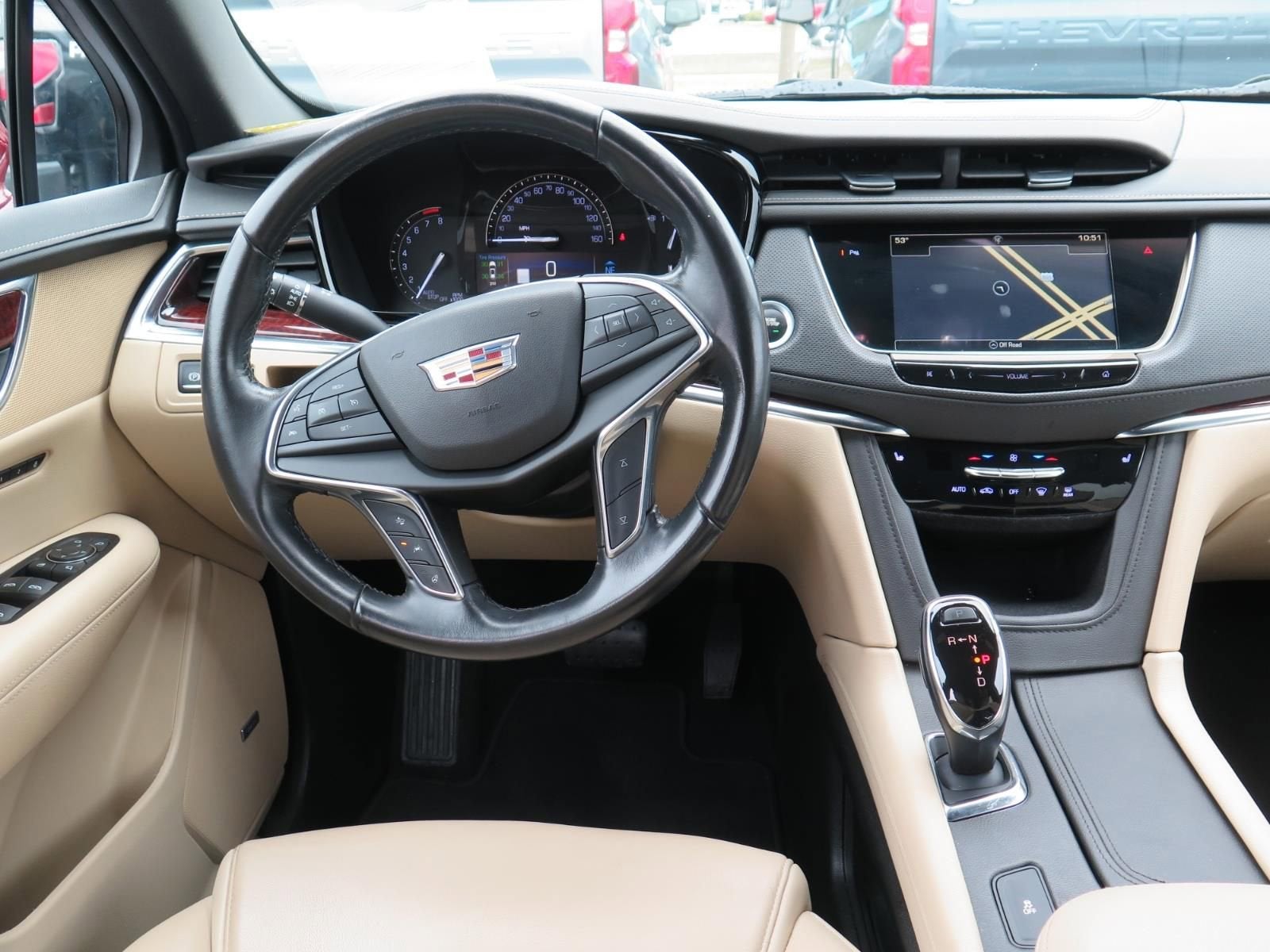 2019 Cadillac XT5 Luxury FWD