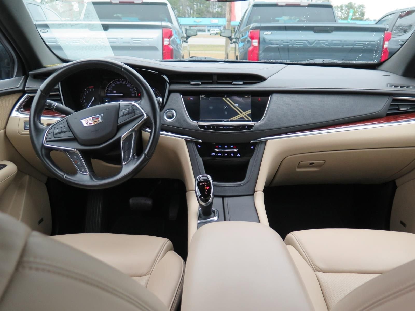 2019 Cadillac XT5 Luxury FWD