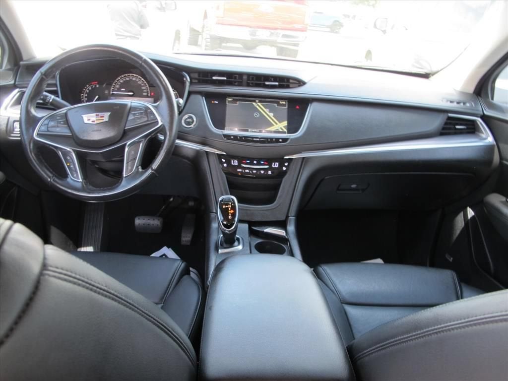 2019 Cadillac XT5 Premium Luxury FWD