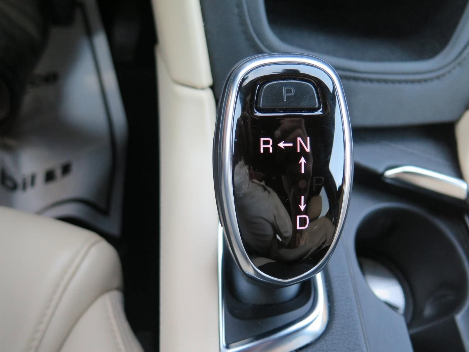 2019 Cadillac XT5 Premium Luxury FWD