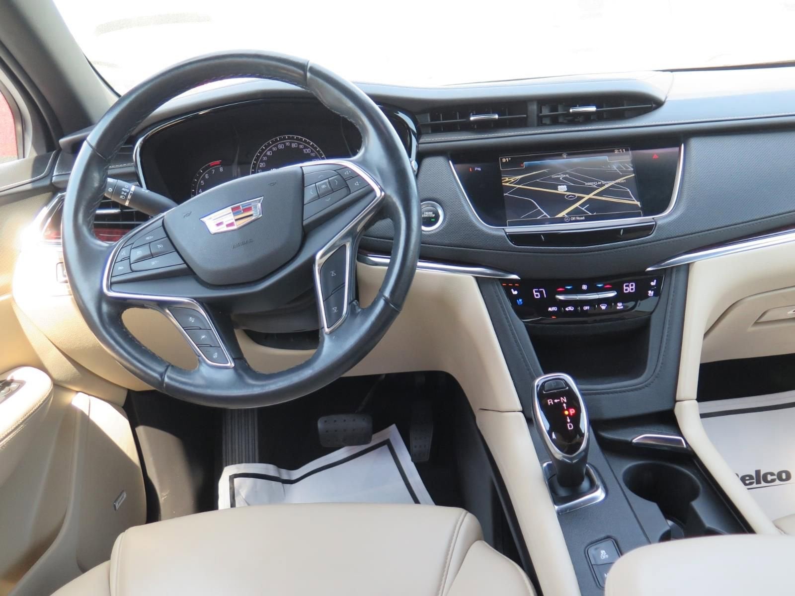 2019 Cadillac XT5 Premium Luxury FWD