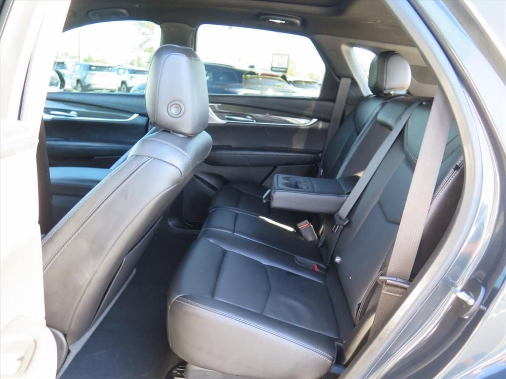 2023 Cadillac XT5 Sport