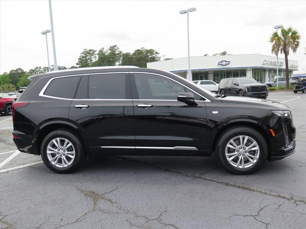 2024 Cadillac XT6 Luxury