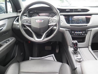 2024 Cadillac XT6 Luxury