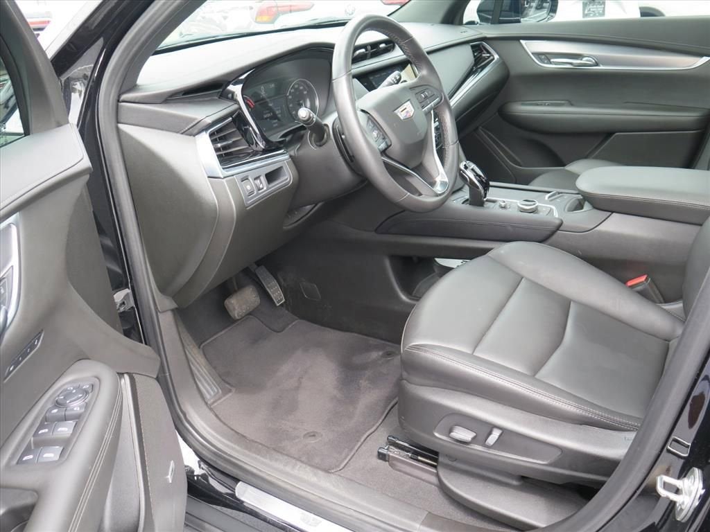 2024 Cadillac XT6 Luxury
