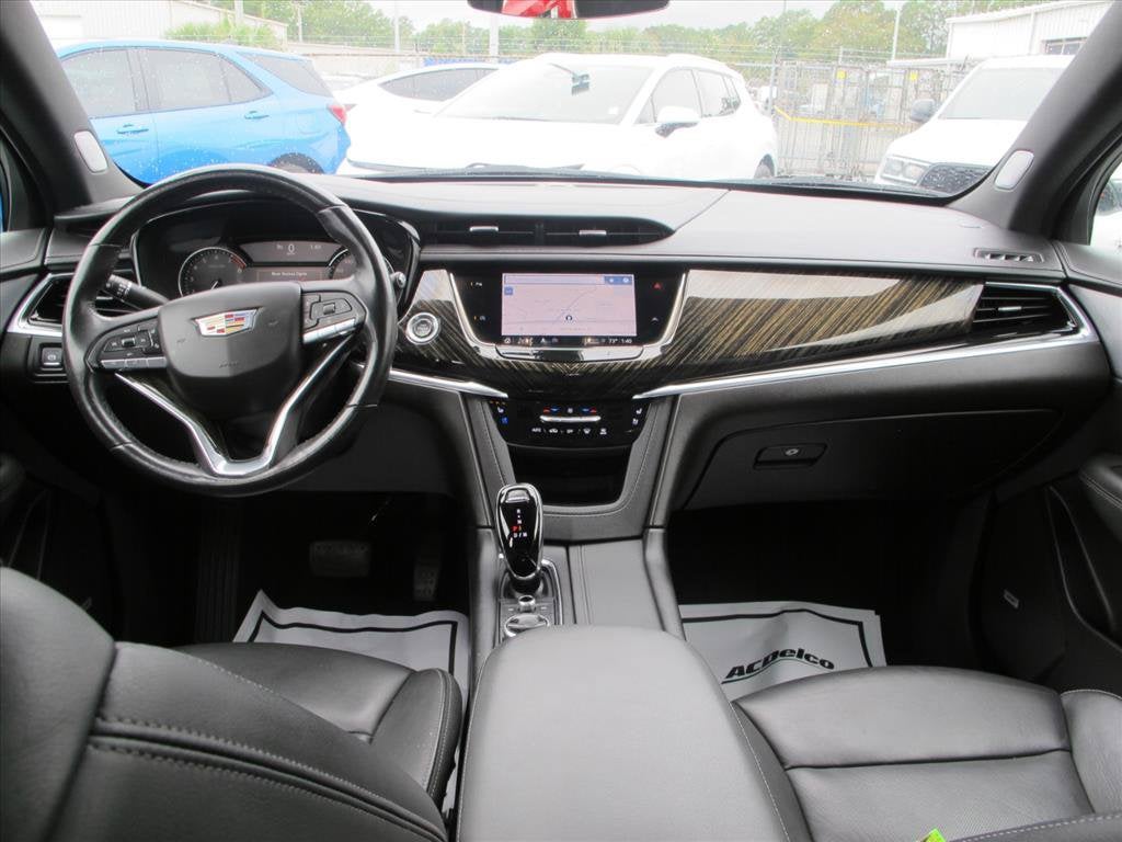 2023 Cadillac XT6 FWD Premium Luxury
