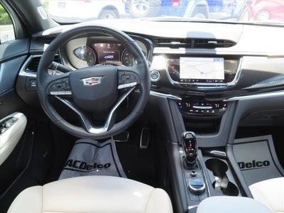 2025 Cadillac XT6 Sport
