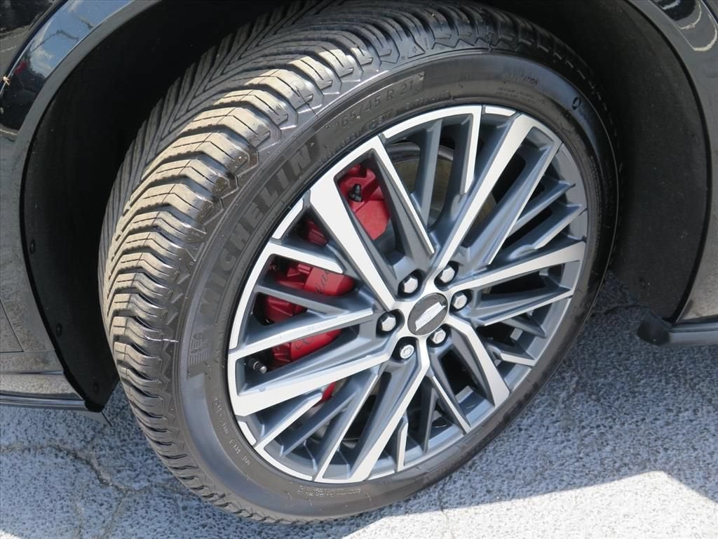 2025 Cadillac XT6 Sport