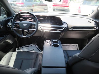 2024 Cadillac LYRIQ Sport 2