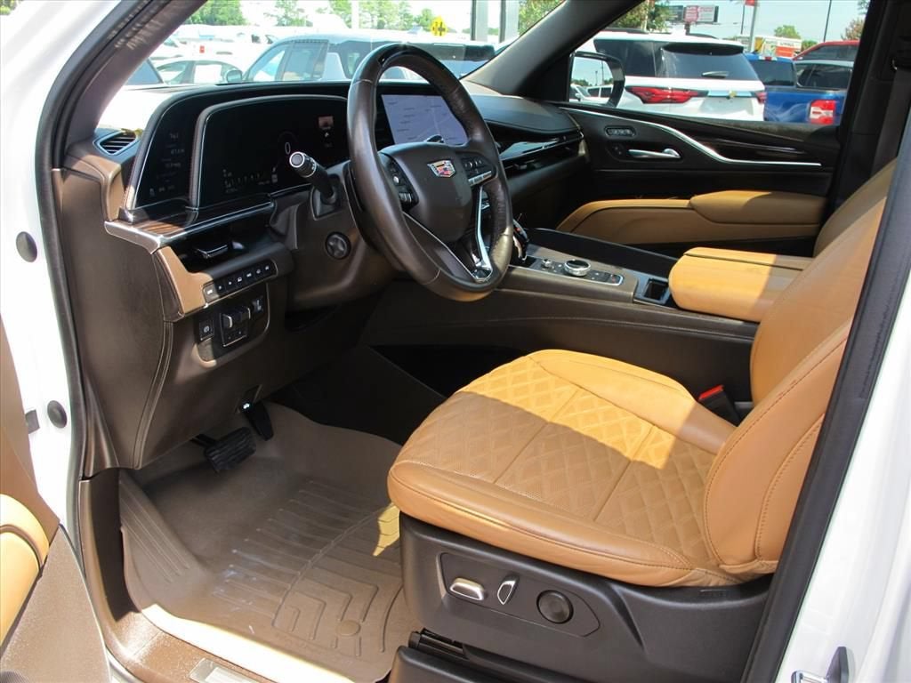 2023 Cadillac Escalade Premium Luxury