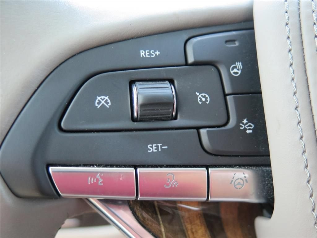 2022 Cadillac Escalade Premium Luxury Platinum