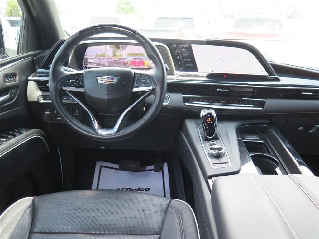 2024 Cadillac Escalade Sport