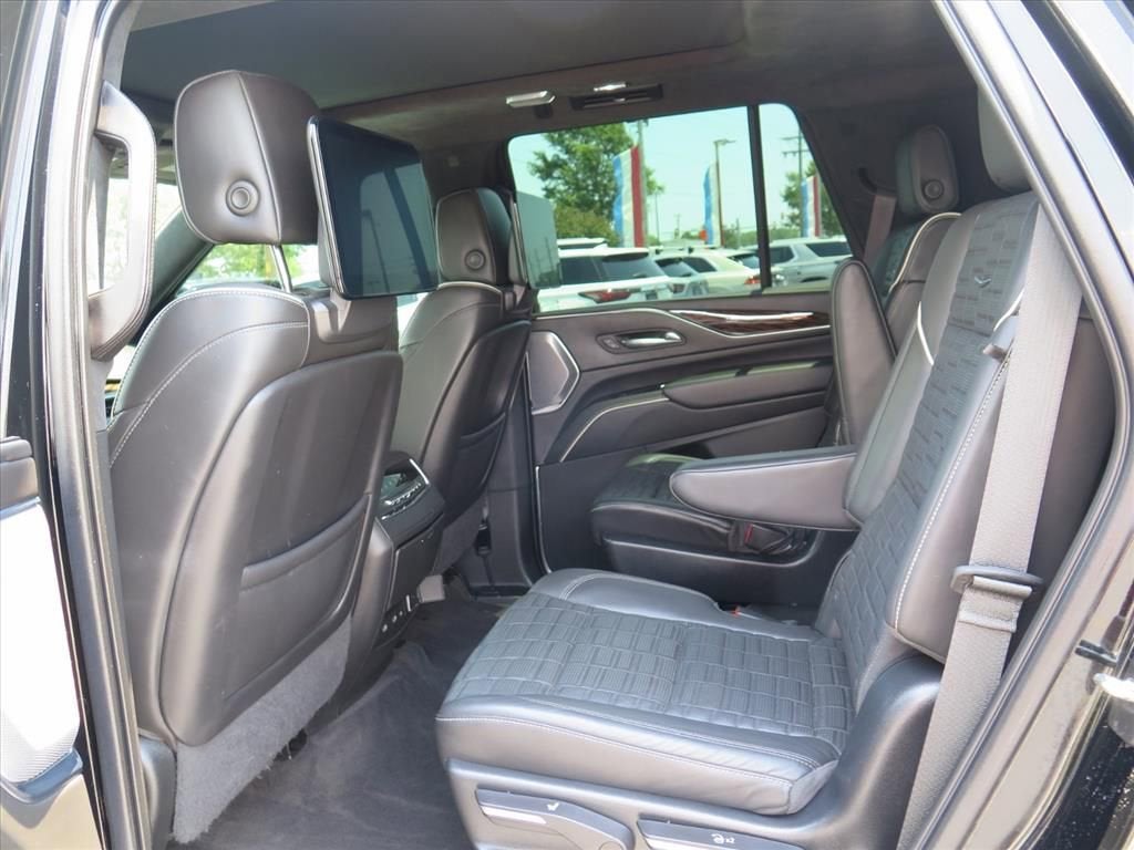 2022 Cadillac Escalade Sport Platinum