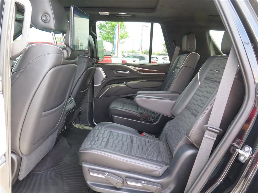 2023 Cadillac Escalade Sport Platinum
