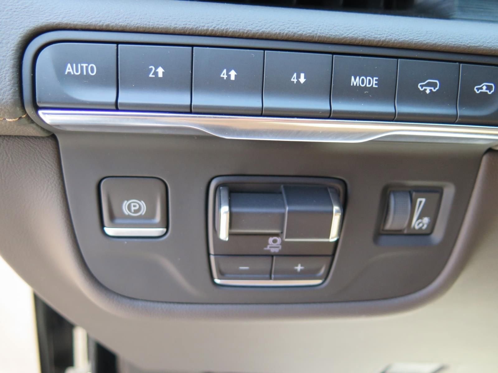2021 Cadillac Escalade ESV Premium Luxury