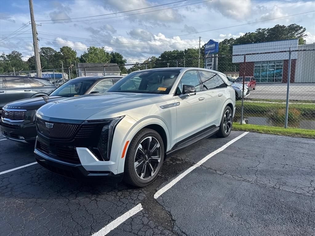 2025 Cadillac ESCALADE IQ Sport 1