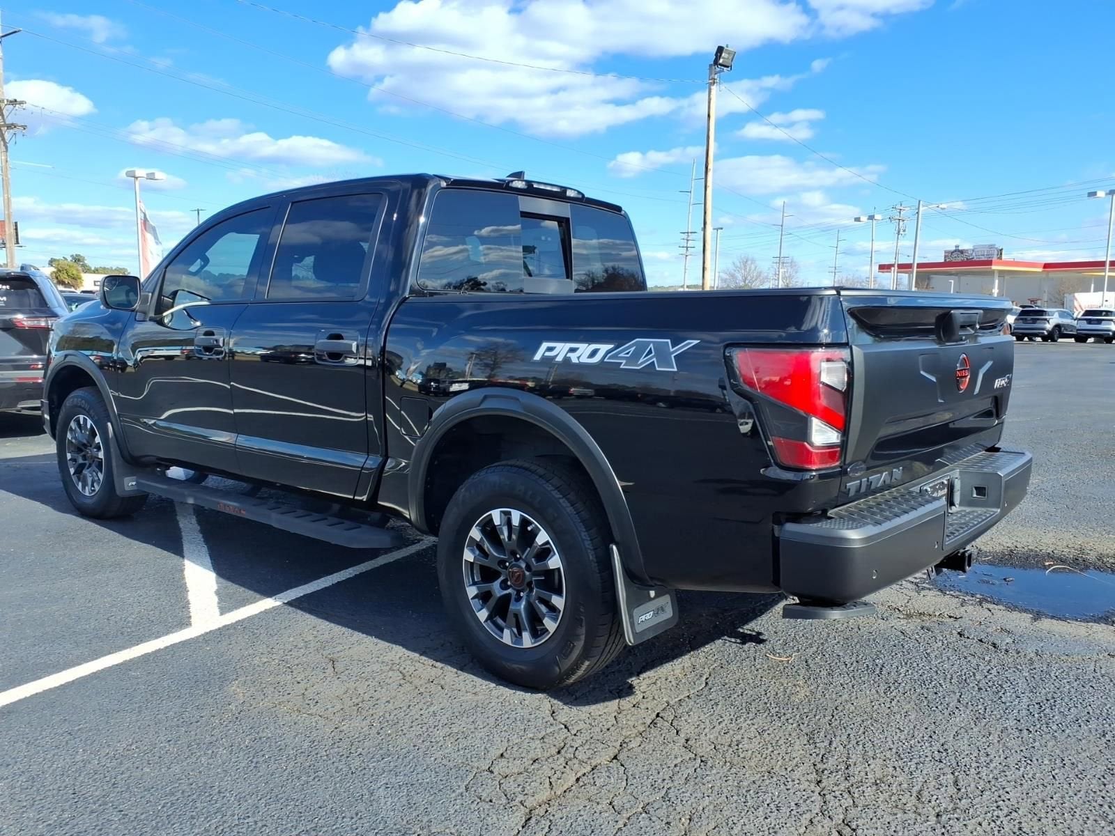 2024 Nissan Titan PRO-4X