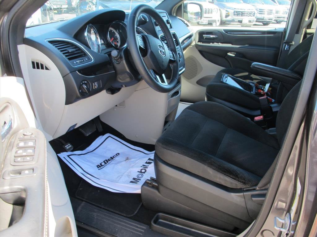 2017 Dodge Grand Caravan SE Plus