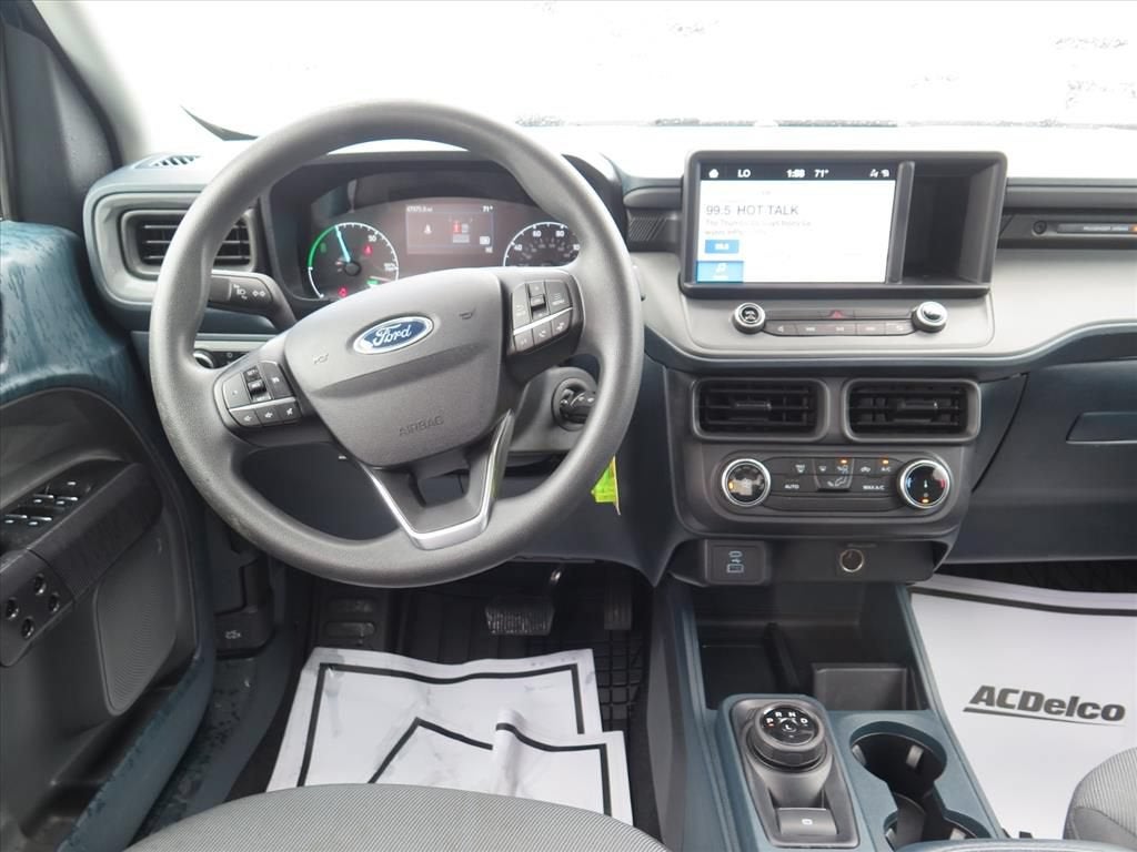 2023 Ford Maverick XL